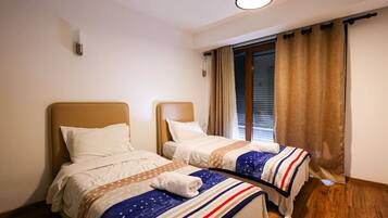 Työpöytä, ilmainen Wi-Fi