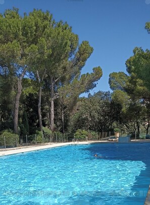 Pool - Le Paradis Bleu, duplex overlooking the sea (Saint-Raphaël)