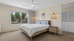 3 dormitorios, escritorio, wifi y ropa de cama