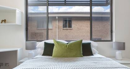 Cosy and Bright Studio Next to Westmead Hospital