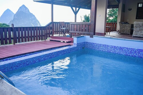 Piton Villa Deck 
