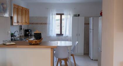 Cottage in the Guadiana valley, near Mértola (Portugal)