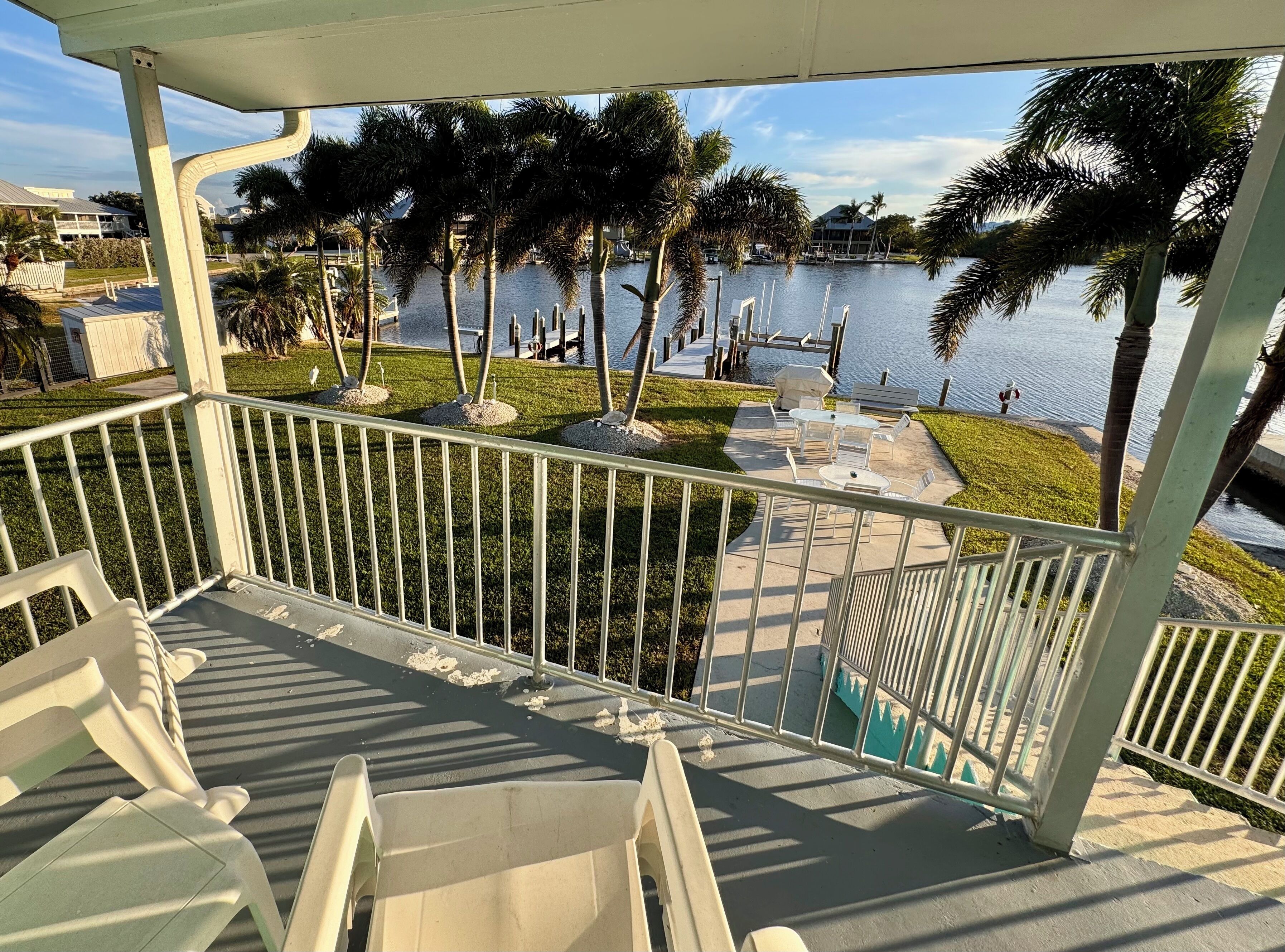 Departamento panorámico, 1 habitación, vista a la laguna, sobre el agua | Terraza o patio