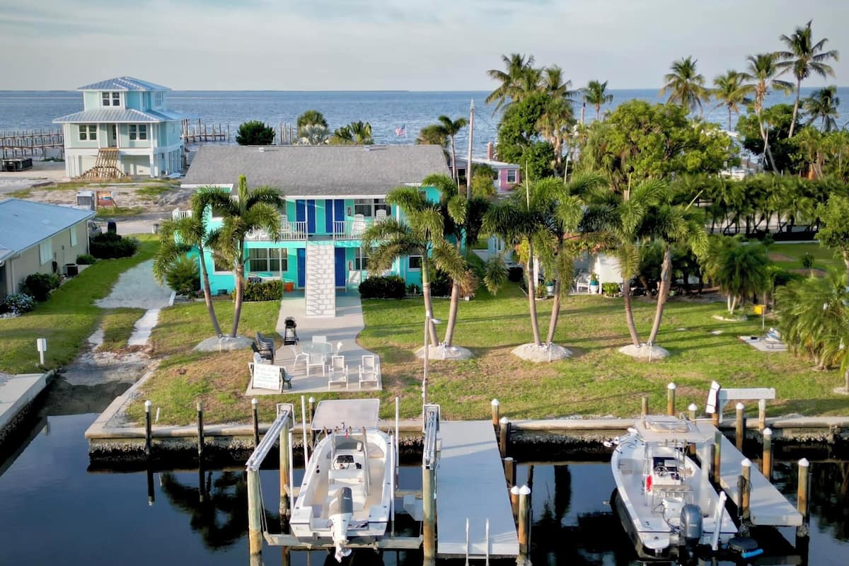 Panoramic Apartment, 1 Bedroom, Harbour View, Overwater | Private kitchen