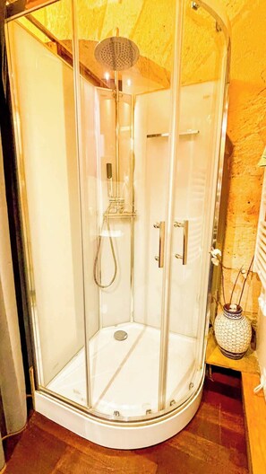 Dusche, Haartrockner