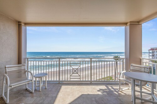 🌴🌊Beautiful Oceanfront 3BR | Sandpiper 611 | Two Large Pools + Putting Green