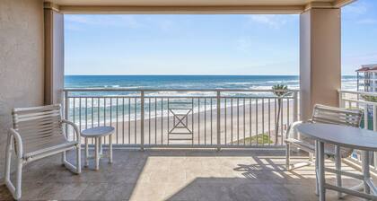 🌴🌊Beautiful Oceanfront 3BR | Sandpiper 611 | Two Large Pools + Putting Green