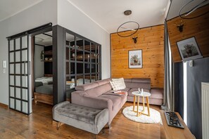 TV - Grzegórzki Apt – A/C, Vistula View – by Rentujemy (Kraków)