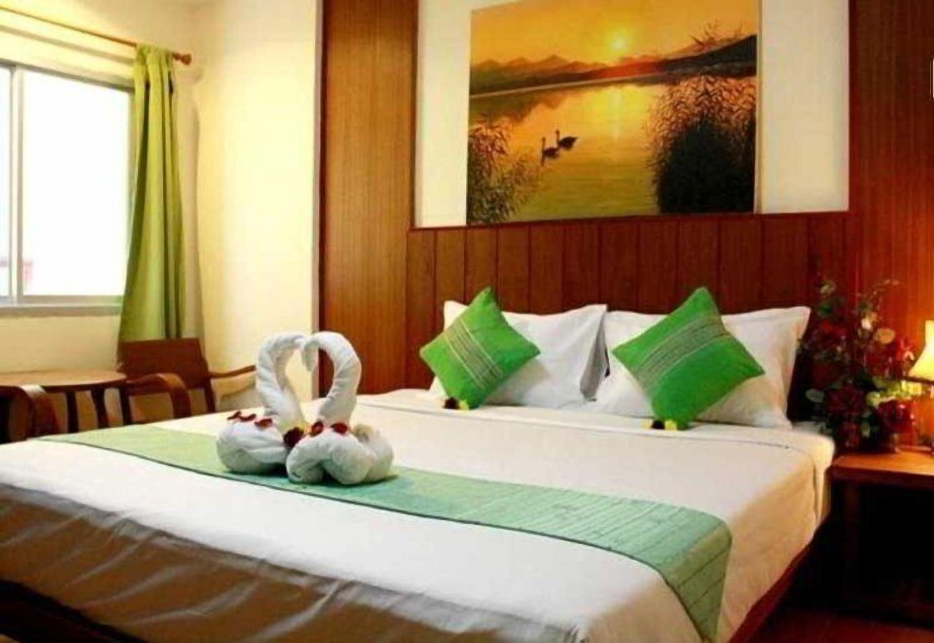 Deluxe Double Room, Balcony, Mountain View | Desk, laptop workspace, free WiFi