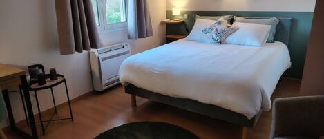 Dobbeltrom – classic | Skrivebord og wi-fi (inkludert)