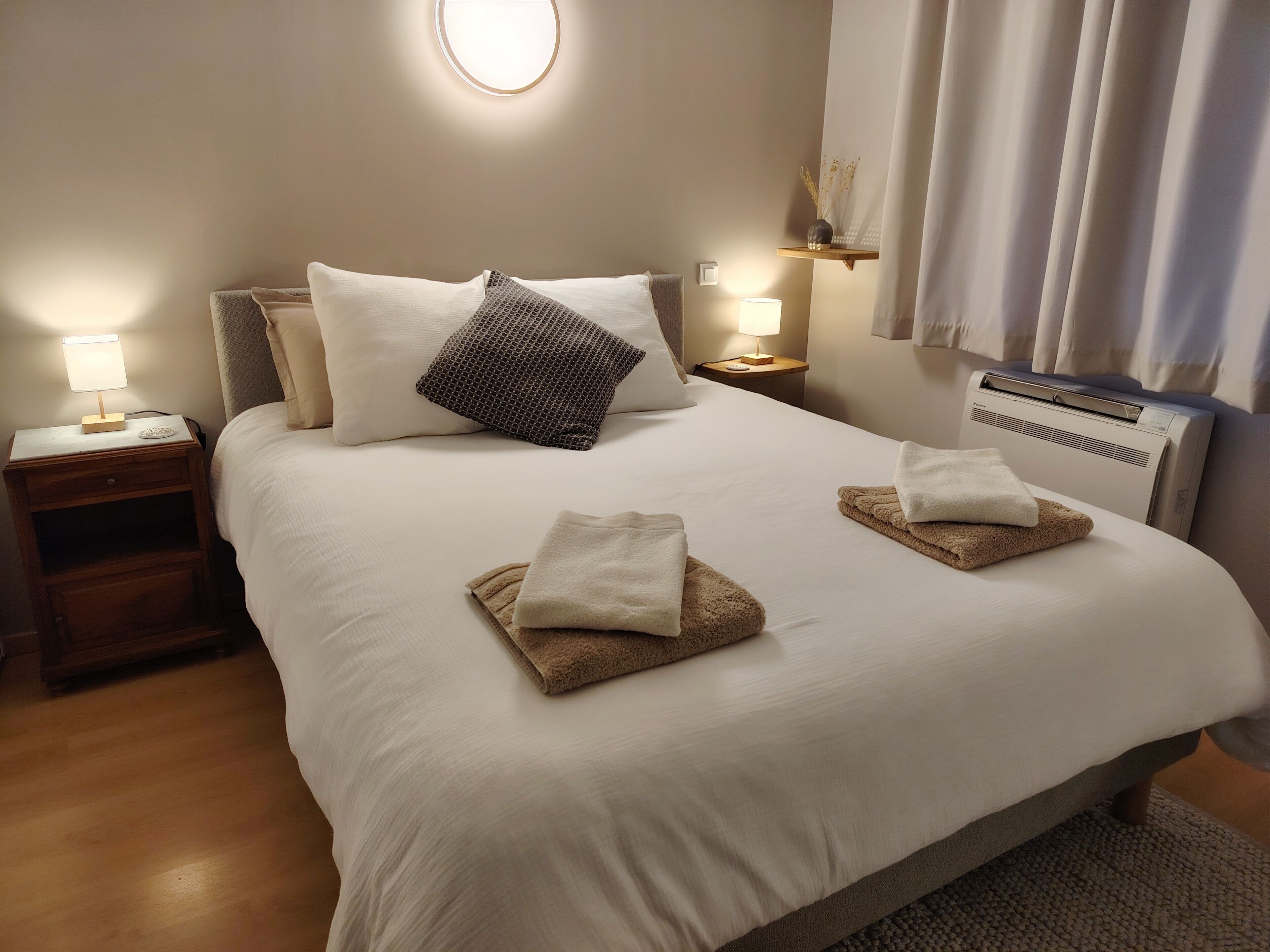 Escritorio y wifi gratis 