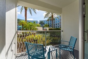 Property grounds - 2BR Apartment at Meliá Celebration Near Disney (Celebration)