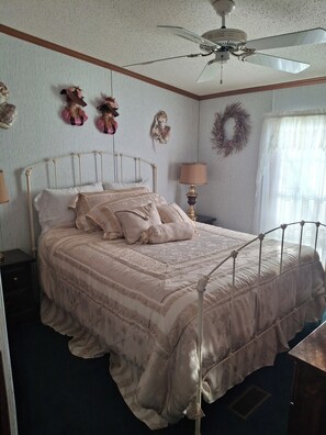 3 sovrum, strykjärn/strykbräda, wi-fi och sängkläder