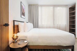 3 slaapkamers, een strijkplank/strijkijzer, wifi, beddengoed