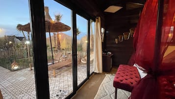 Premium Room, 1 Bedroom, Private Bathroom, Pool View | Minibar, in-room safe, soundproofing, free WiFi