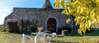 🍇 A mill in the heart of the vineyards! 🌞 Come live and discover Anjou