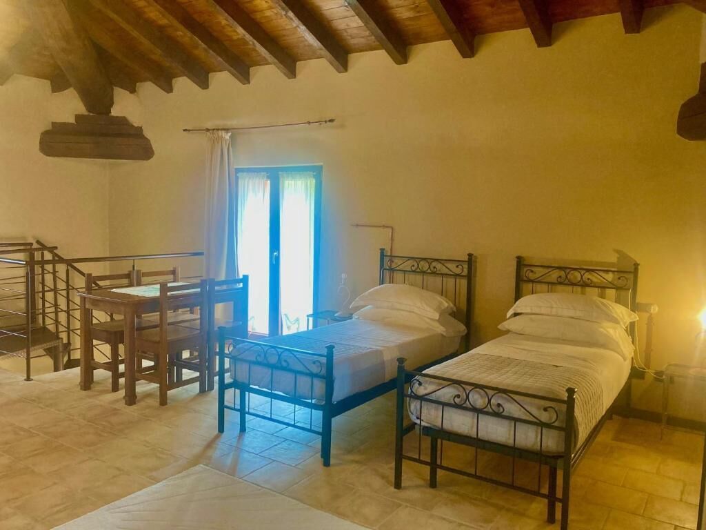 Twin Room, Courtyard View