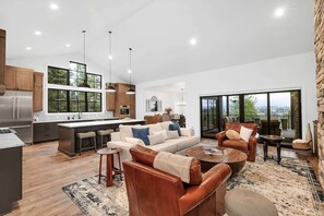 تلفزيون، مدفأة