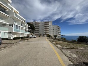 Exterior - Studio in Canyelles with parking - Sea view, up to 4 guests (Roses)