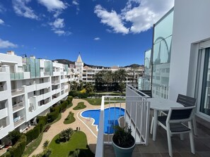 Outdoor dining - Charming Apt with Pool, 360º Terrace, Near Beach & Town - Sleeps 4, A/C, Elevator (Roses)