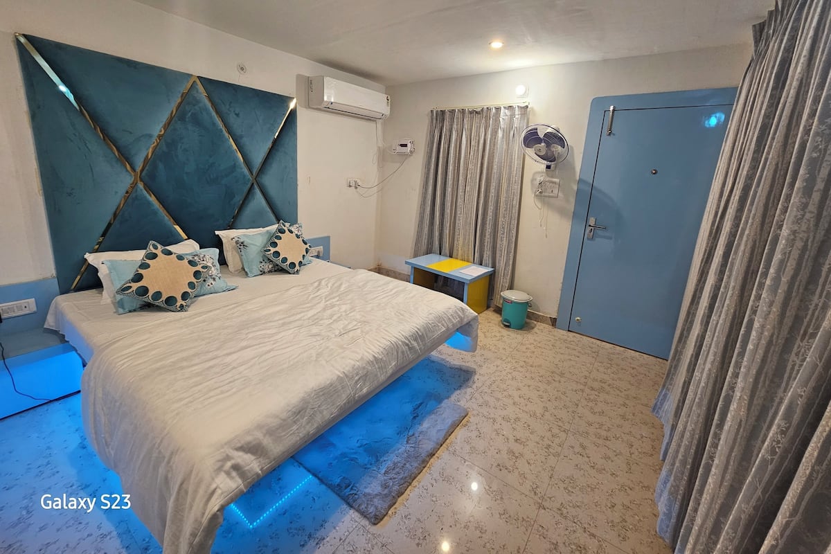 Suite, 1 kingsize bed, uitzicht op stad, op Executive-verdieping | Een strijkplank/strijkijzer, gratis wifi, rolstoeltoegankelijk