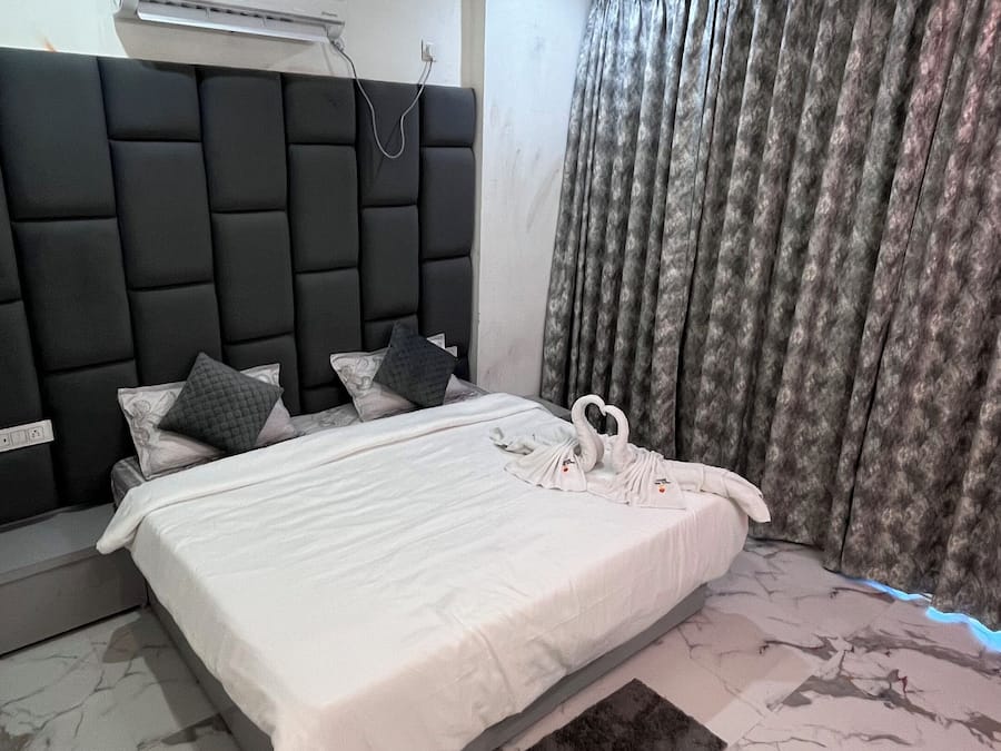 Individually decorated, individually furnished, iron/ironing board