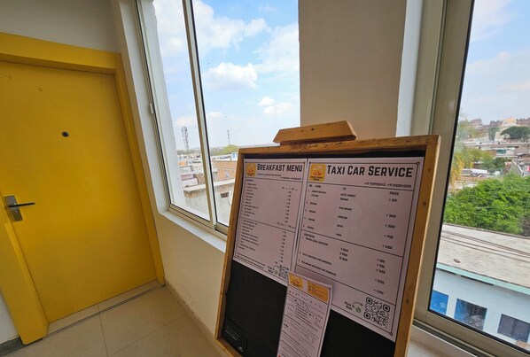 Interior detail - Hotel Sunset Orchha (Orchha)