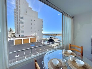 Dining - Charming Roses apartment, 1 bedroom, near beach (Roses)