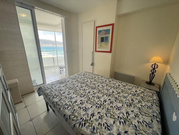 3 bedrooms, free WiFi - Beautiful 3-bedroom apartment with AC, parking, and Wifi in Roses (Roses)