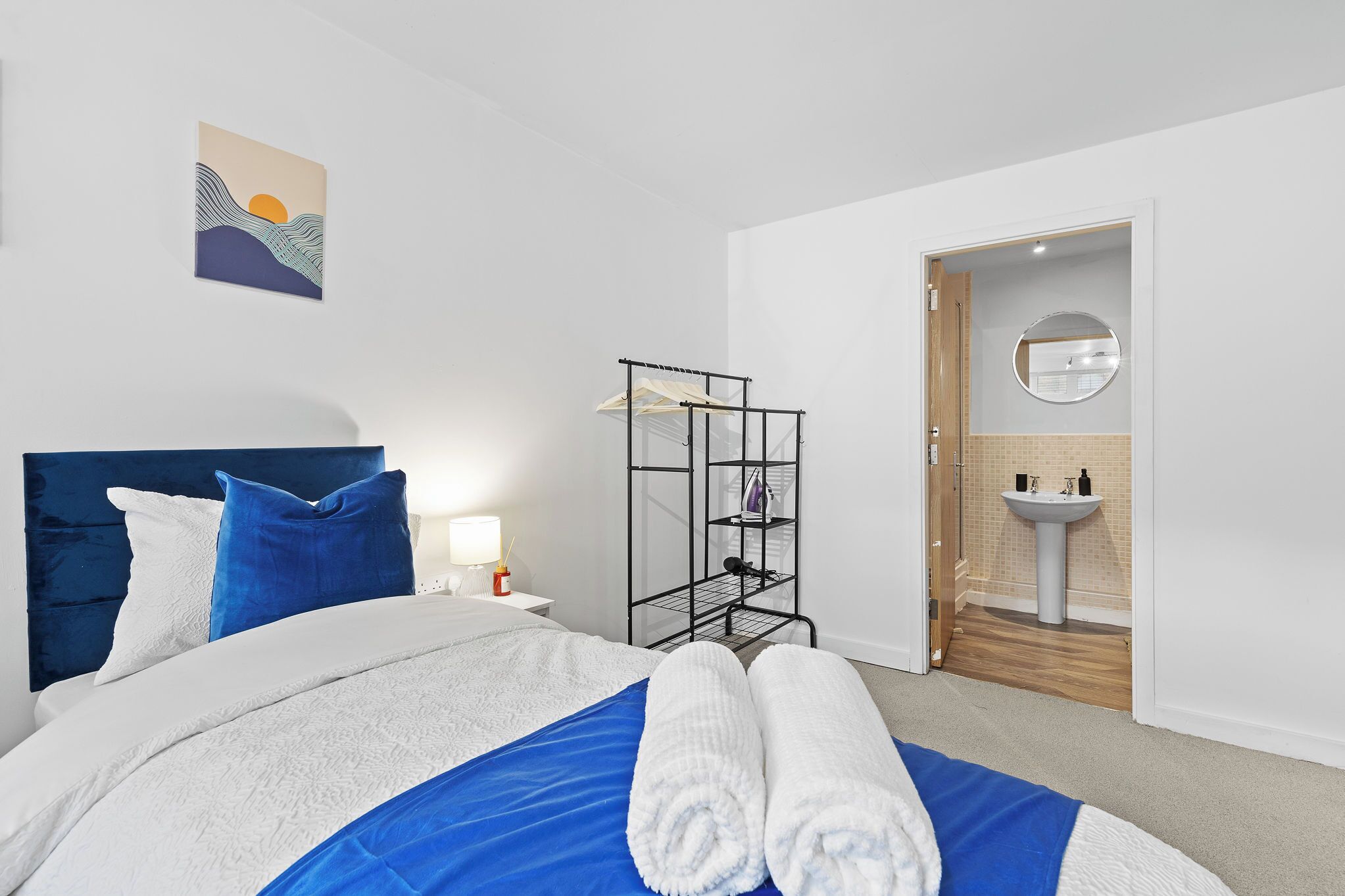 2 bedrooms, iron/ironing board, WiFi, bed sheets