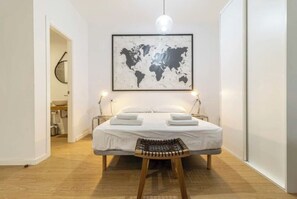 1 bedroom, iron/ironing board, WiFi, bed sheets - Summer apartment in the heart of Jerez -perfect for July/August, German no problem (Jerez de la Frontera)