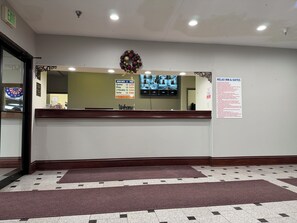 Lobby - Relax Inn & Suites (Kentland)