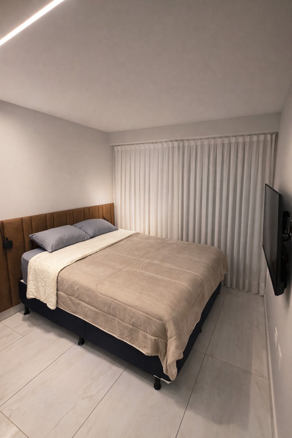 2 quartos, ferros/tábuas de passar roupa, Wi-Fi, roupa de cama