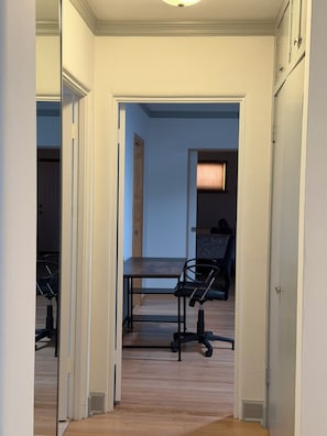 Interior - Charming Home Near Hidden Park (Albuquerque)