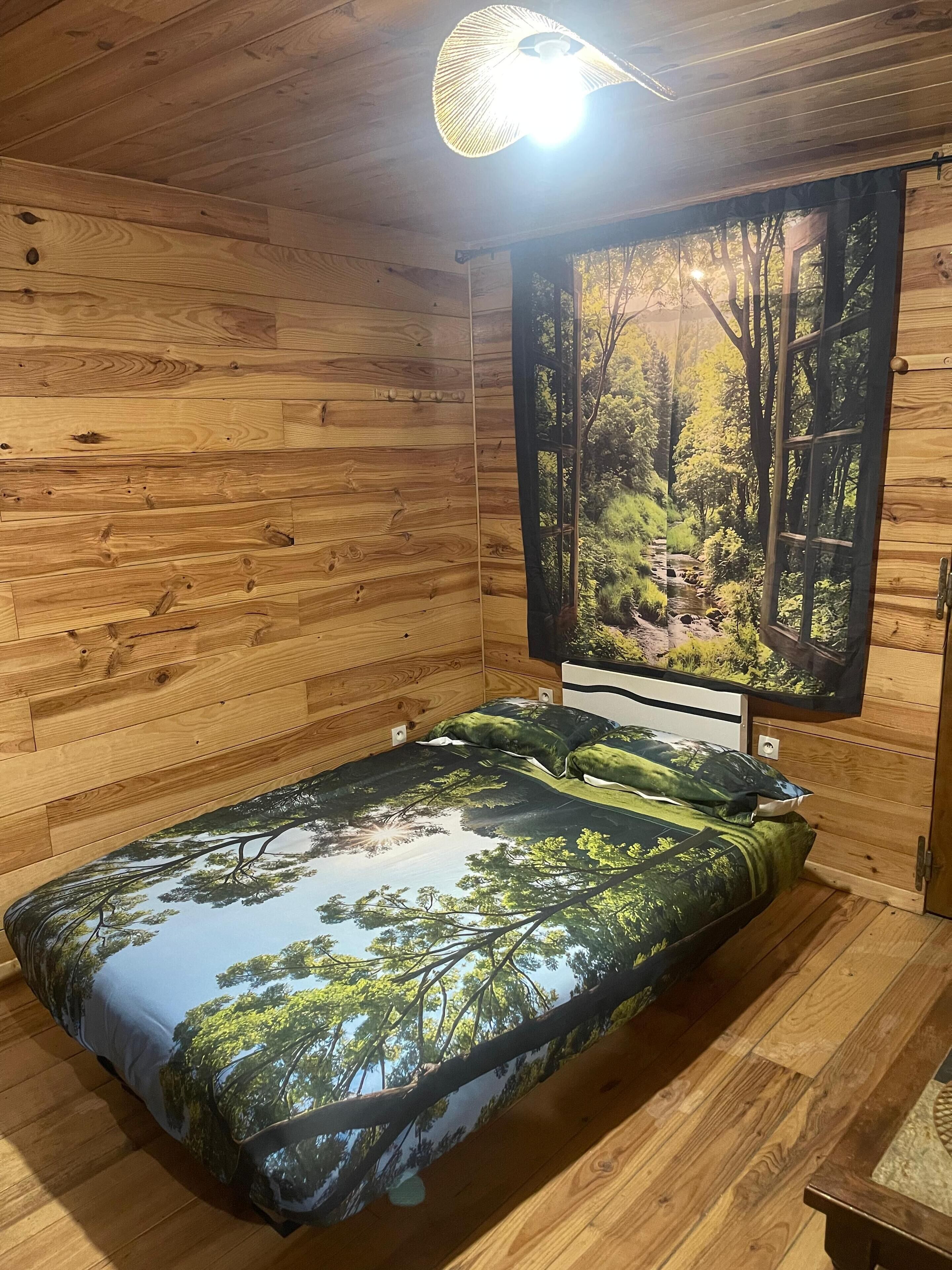 1 chambre, fer et planche à repasser, Wi-Fi gratuit, draps fournis