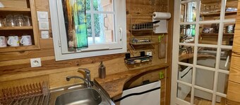 Chalet-style self-contained cottage in quiet countryside