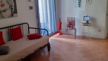 Appartamento, balcone | Area soggiorno