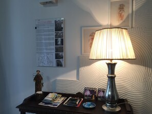Apartment, Balcony | Living area