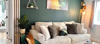 2 Homes in 1 for an Epic Escape! Perfect for Big Families & Group Getaways