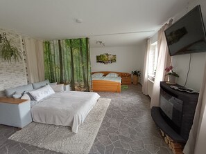 1 chambre, fer et planche Ă repasser, lit parapluie, Wi-Fi gratuit