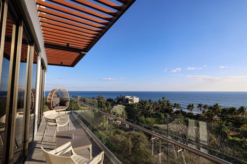 Ocean View and Pool - Spacious 2BR 2BA El Zonte Beach