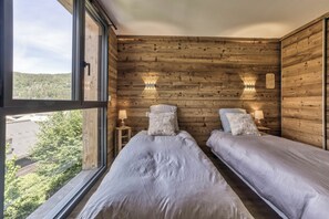 Fer et planche à repasser, Wi-Fi, draps fournis