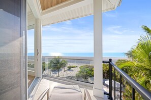 Property grounds - A Captiva Island Luxury Estate With Panoramic Gulf Views and Private Oasis (Captiva)