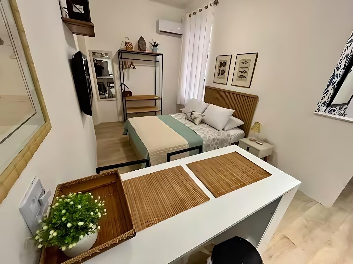 1 bedroom, free WiFi, bed sheets