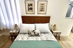 1 bedroom, free WiFi, bed sheets