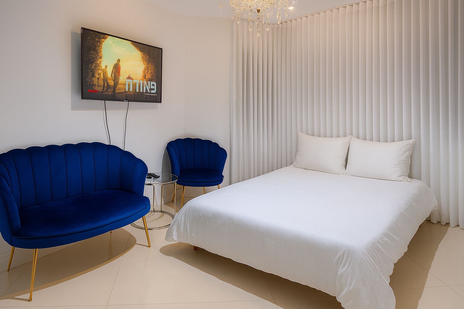 6 habitaciones, tabla de planchar con plancha, wifi y ropa de cama 