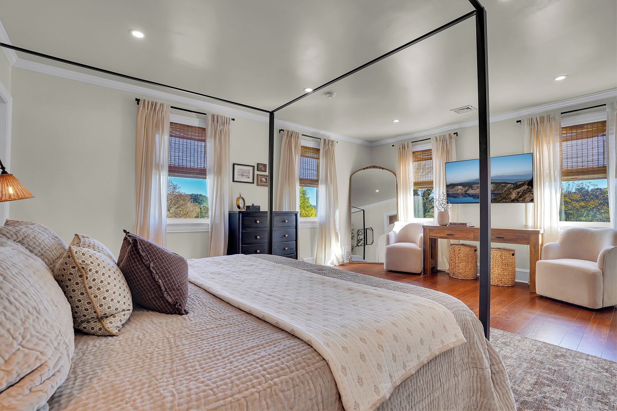 10 Schlafzimmer, Bügeleisen/Bügelbrett, WLAN, Bettwäsche