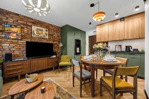 Dining - Mokotów Apt - Tram&Bus Nearby - by Rentujemy (Warszawa)