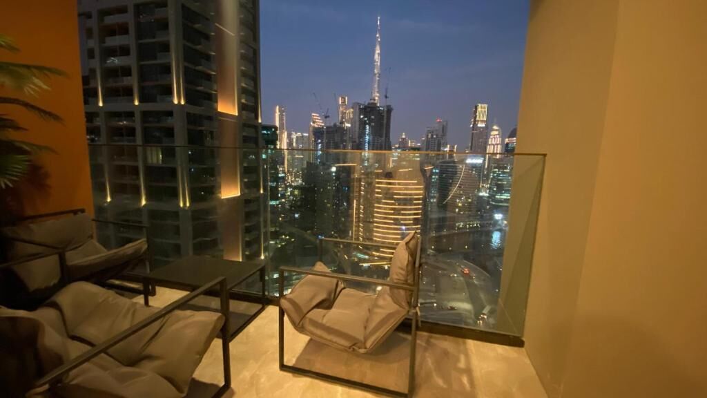 Luksusstudio, byutsikt | Utsikt fra balkong