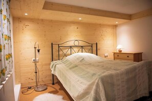 4 Schlafzimmer, WLAN, Bettwäsche